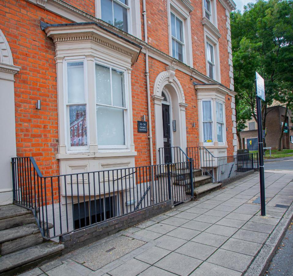Nest Easy - Derngate Basement Apartment Northampton Exterior photo